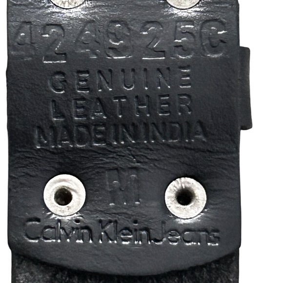 Calvin Klein Jeans Black and Silver Leather Belt - Picture 3 of 9